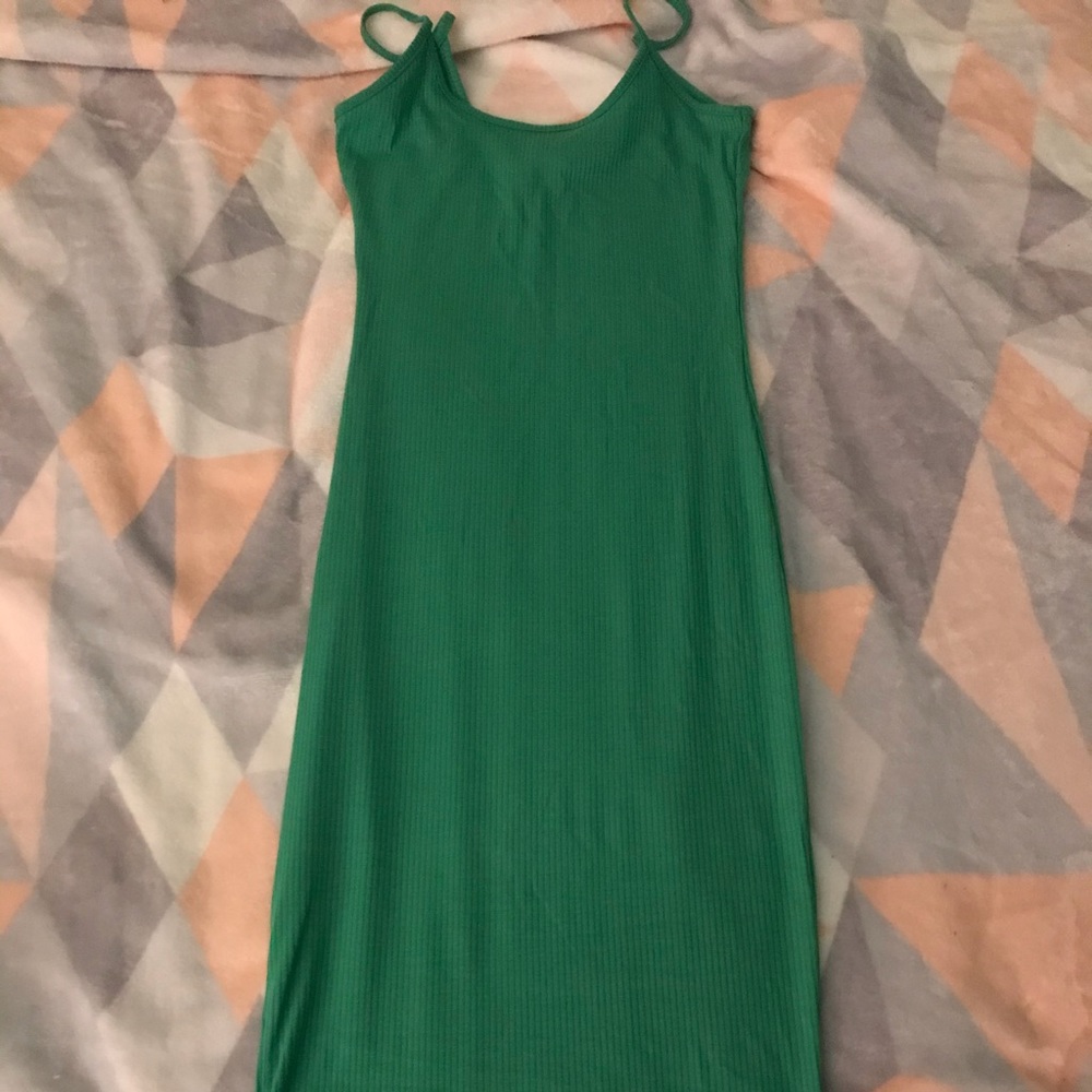Ribbed spaghetti strap maxi dress